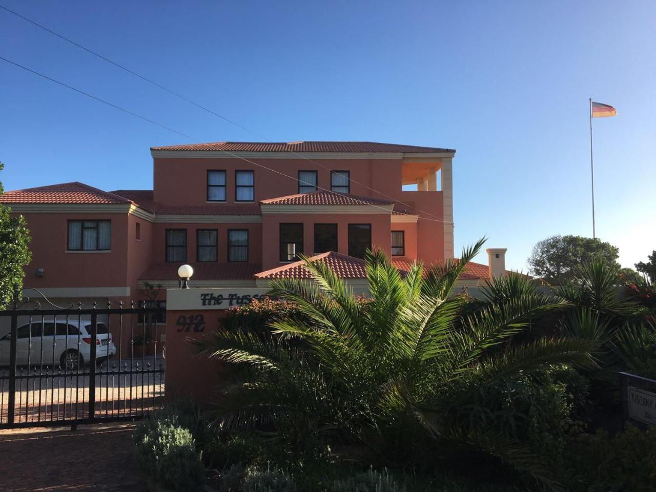 The Tuscany Guesthouse Wilderness Exterior photo